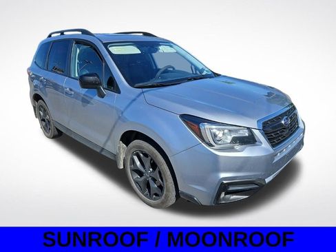 Used 2018 Subaru Forester 2.5i Premium AWD/4WD image 3