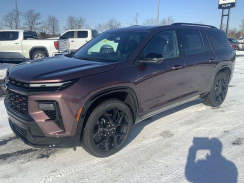 New 2026 Chevrolet Traverse RS w/ LPO, Floor Liner Package image 10