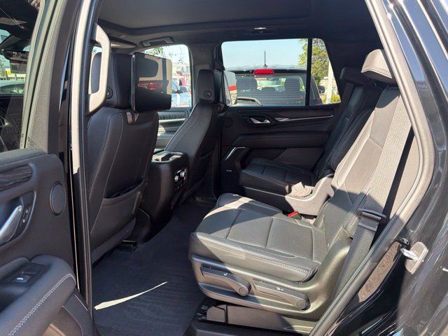 Used 2021 GMC Yukon Denali w/ Denali Ultimate Package AWD/4WD image 10