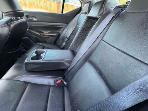 Used 2023 Nissan Altima 2.0 SR FWD image 27
