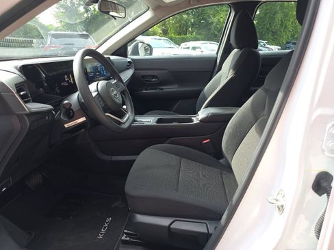 Used 2026 Nissan Kicks S FWD image 16