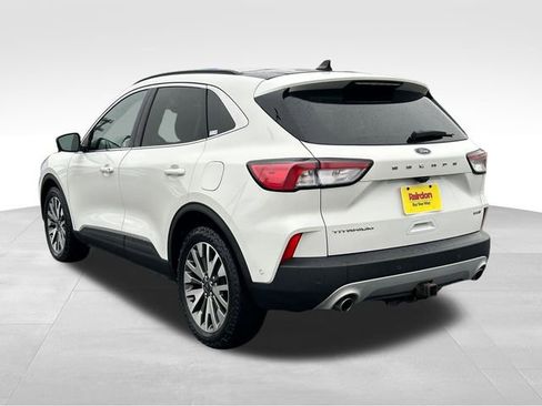 Used 2020 Ford Escape Titanium image 8