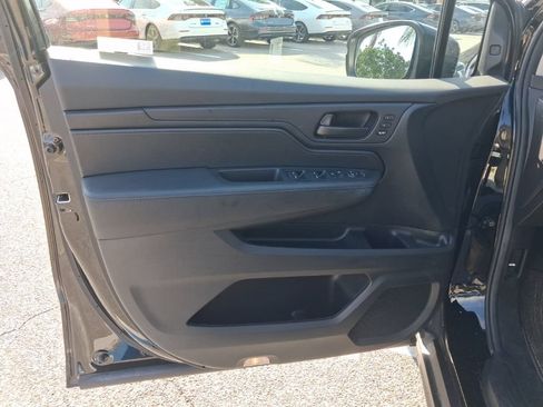 Certified 2025 Honda Odyssey EX-L image 22
