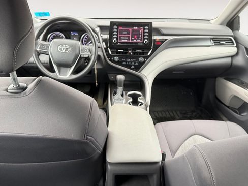 Used 2023 Toyota Camry LE image 14