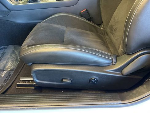 Used 2022 Dodge Challenger SRT Hellcat Redeye image 9