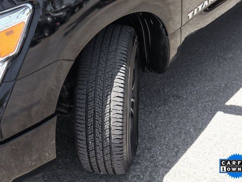 Used 2020 Nissan Titan SV w/ SV Convenience Package image 46