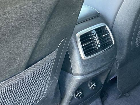 Used 2020 Kia Sorento LX w/ LX I4 Convenience Package FWD image 15