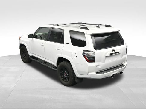 Used 2020 Toyota 4Runner SR5 Premium w/ Moonroof Package image 20