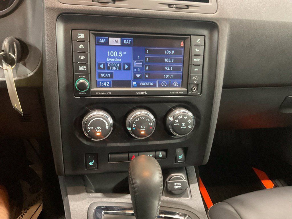 Used 2014 Dodge Challenger R/T RWD image 20