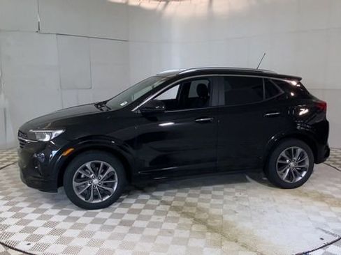 Used 2023 Buick Encore GX Select w/ Sport Touring Package FWD image 5