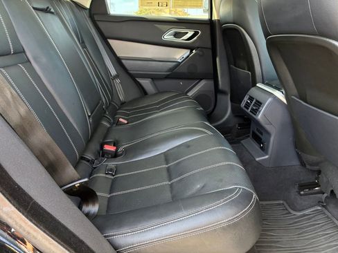 Used 2020 Land Rover Range Rover Velar S image 5