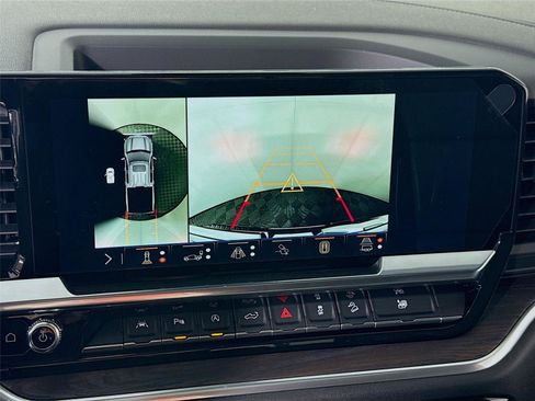 New 2026 GMC Sierra 1500 SLT w/ SLT Premium Plus Package image 9