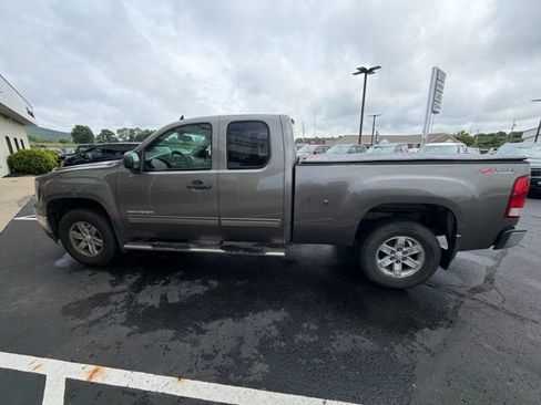 Used 2013 GMC Sierra 1500 SLE w/ Power Tech Package AWD/4WD image 4