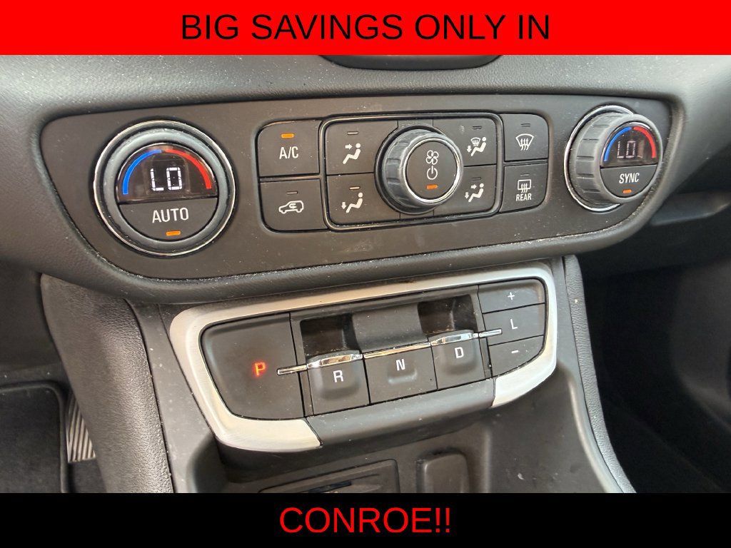 Used 2022 GMC Terrain SLT w/ Tech Package FWD image 19