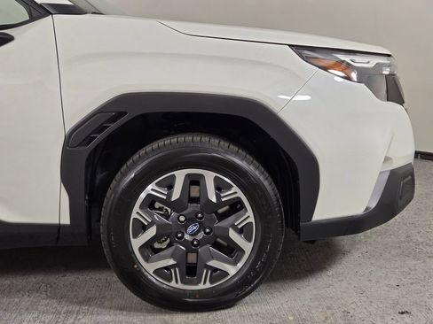 New 2026 Subaru Forester Premium AWD/4WD image 7