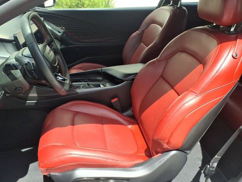 Used 2024 Dodge Charger Daytona R/T w/ Plus Group AWD/4WD image 11