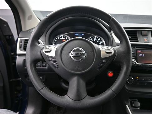 Used 2017 Nissan Sentra SV image 7