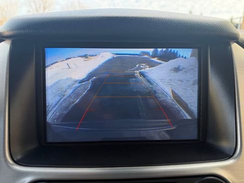 Used 2018 GMC Yukon XL SLT image 11