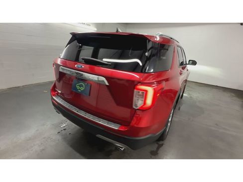 Used 2021 Ford Explorer Limited w/ Equipment Group 301A RWD image 8