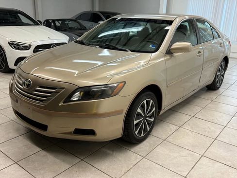 Used 2007 Toyota Camry LE image 3