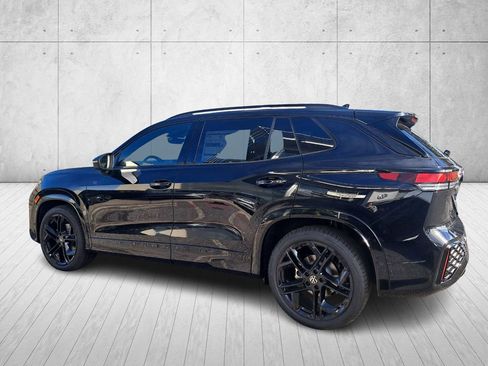 New 2026 Volkswagen Tiguan SE R-Line image 6