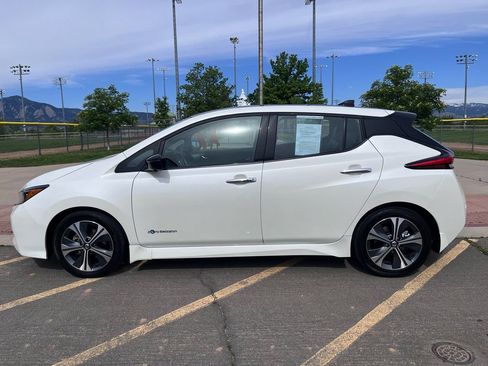 Used 2019 Nissan Leaf SL w/ SL Technology Package FWD image 8
