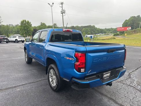 Used 2024 Chevrolet Colorado LT w/ LT Convenience Package AWD/4WD image 7