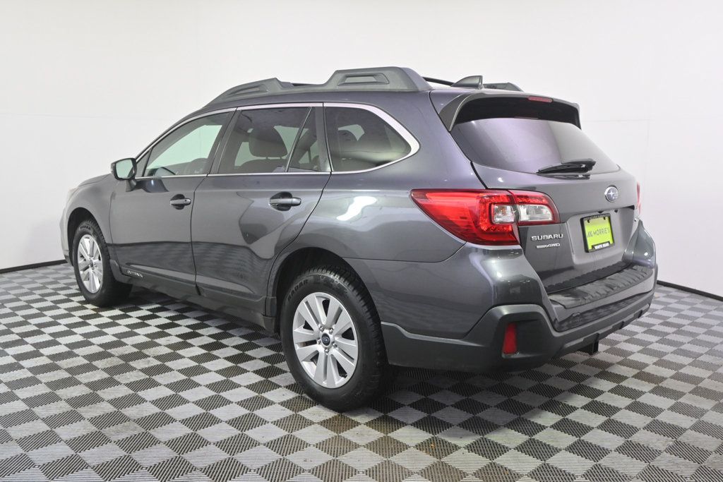 Used 2019 Subaru Outback 2.5i Premium AWD/4WD image 3