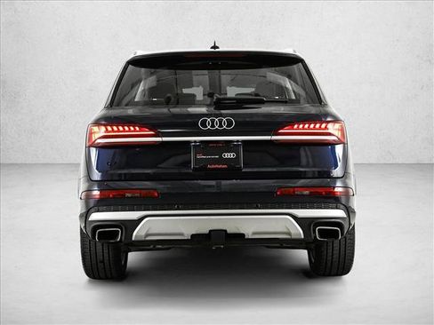 Certified 2025 Audi Q7 2.0T Premium Plus w/ Premium Plus Package AWD/4WD image 7