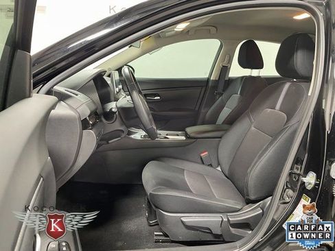 Used 2022 Nissan Sentra SV w/ Trunk Package FWD image 12