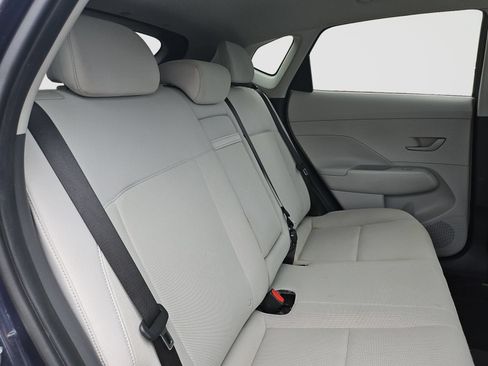 Used 2024 Hyundai Kona SEL AWD/4WD image 45