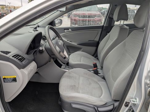 Used 2016 Hyundai Accent SE FWD image 23