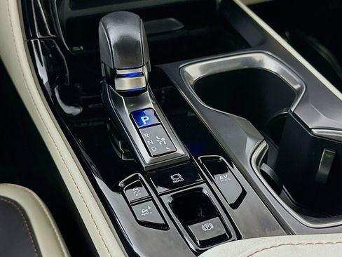 Used 2024 Lexus NX 350h NX 350h Premium image 7