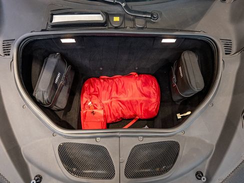 Used 2014 Ferrari 458 Speciale Coupe RWD image 26
