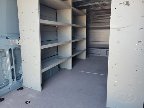 Used 2025 Mercedes-Benz Sprinter 2500 image 30