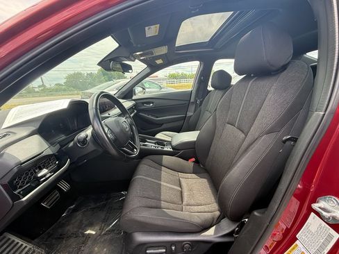 Used 2024 Honda Accord Sport image 12