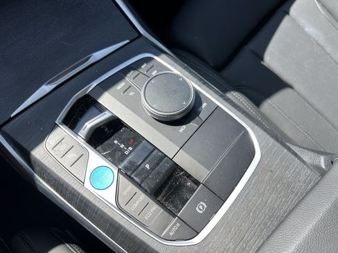 Used 2025 BMW i4 eDrive40 w/ Parking Assistance Package RWD image 26