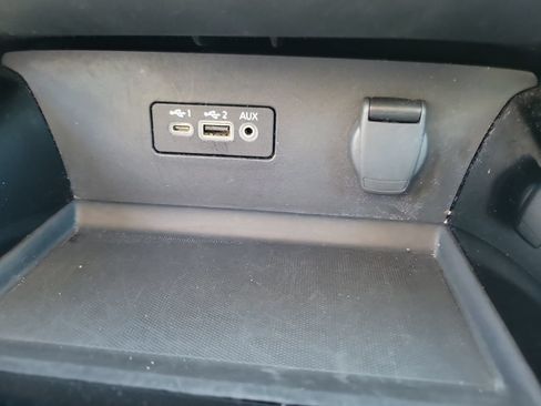 Used 2024 Nissan Altima 2.5 SV FWD image 32
