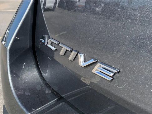 Used 2026 Ford Explorer Active image 10