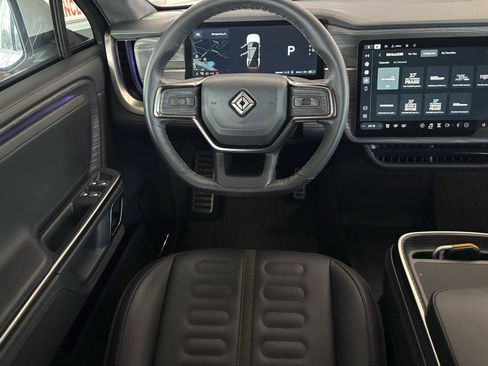 Used 2023 Rivian R1S Adventure AWD/4WD image 14