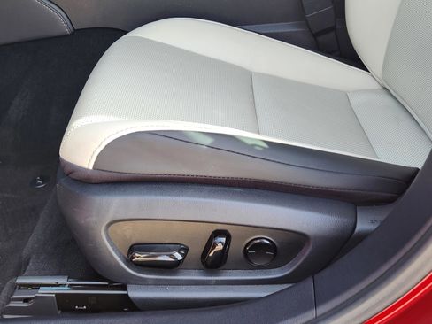 Certified 2025 Lexus ES 300h 300h Premium Package w/ Premium Package image 21