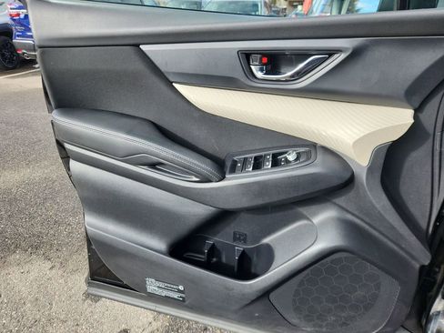 Used 2019 Subaru Ascent Premium image 12