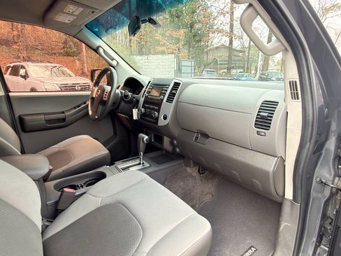 Used 2013 Nissan Xterra S w/ Value Package image 15