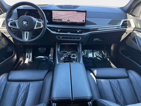 Used 2026 BMW X7 M60i image 34