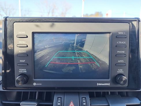 Certified 2022 Toyota RAV4 XLE Premium image 18