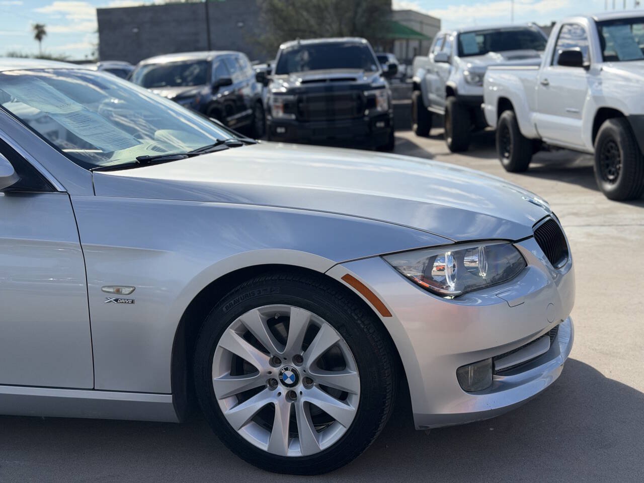 Used 2011 BMW 328i xDrive Coupe AWD/4WD image 15