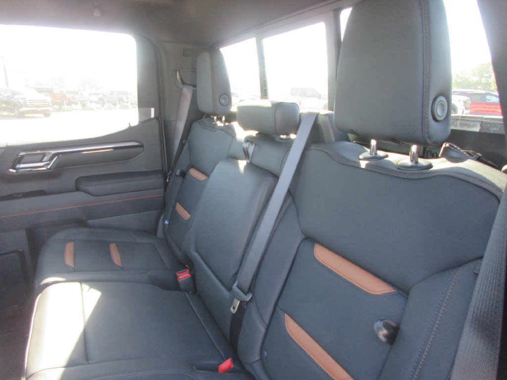 New 2026 GMC Sierra 1500 AT4 w/ AT4 Premium Package AWD/4WD image 13