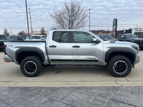 New 2026 Toyota Tacoma TRD Off-Road image 6