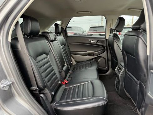 Certified 2024 Ford Edge SEL image 17