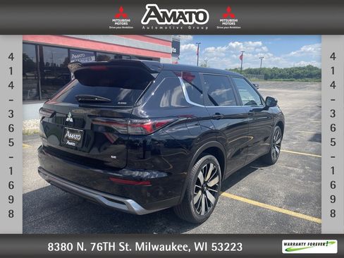 New 2025 Mitsubishi Outlander SE image 5